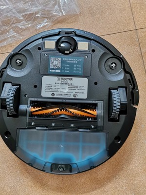 来说下科沃斯DH45扫地机器人质量好还是石头S51扫地机器人更好用些？功能上都有什么不同？