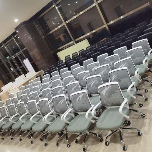 635经济型办公室员简工椅约舒适靠久背坐不累家用电脑转椅子软硬