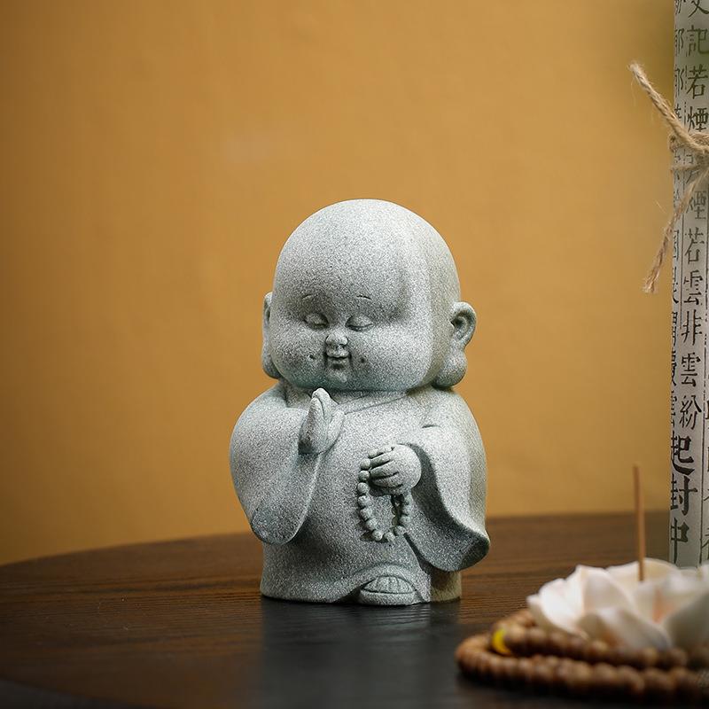 青砂石精品小和尚鱼缸造景沉水装饰品中式家居书房禅意小沙弥摆件