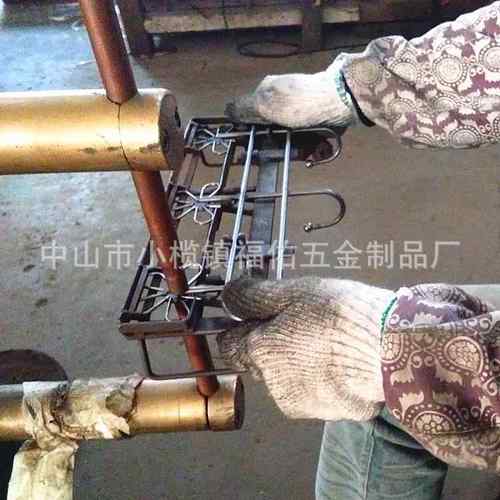 厨房铁艺能痕免钉挂钩橱收纳挂多架功衣柜排钩门FYG01后整理柜架