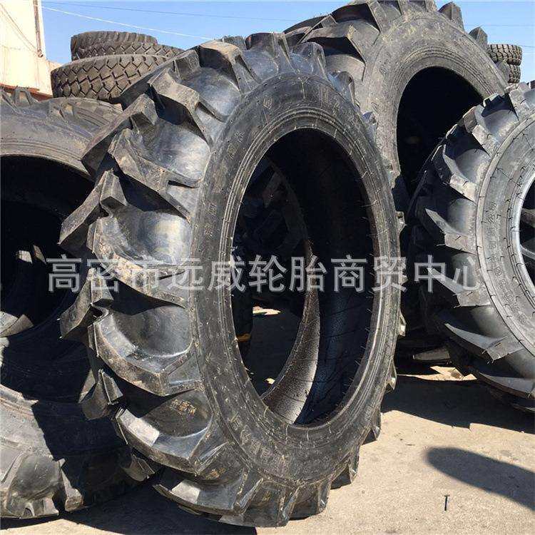 鲁飞拖拉机农用轮胎12.4-24人字送内胎12.4-24农业旱田胎