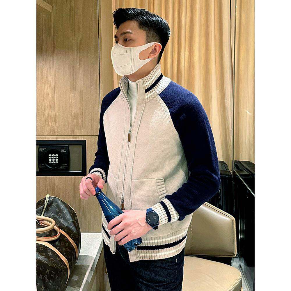 轻奢拼色拉链开衫毛衣男秋冬季高端潮牌时尚加厚保暖针织立领外套