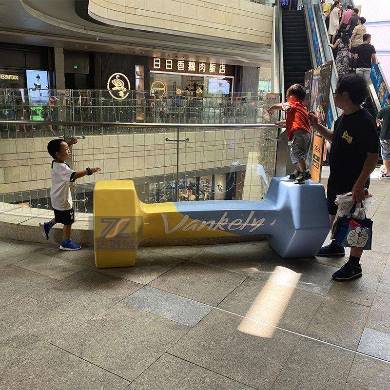 工厂直销商场美陈装饰公共玻璃钢哑铃座椅公园商业街道景观坐凳