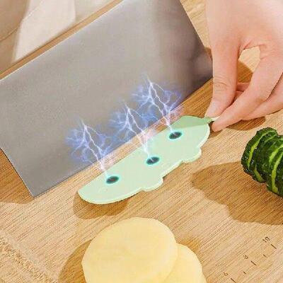 Anti-Stick Cutter Tool Magnetic Non Stick Vegetable Cutter