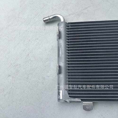 适用路虎揽胜 运动版揽胜 水箱散热器中冷器 LR092120 LR140294