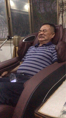 荣泰RT6810按摩椅亲身用后6个月反馈效果，不看后悔