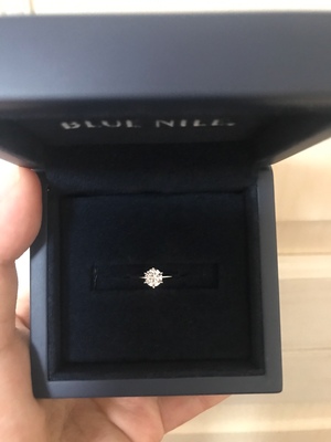 Blue Nile钻戒怎么样？送给老婆蛮开心的