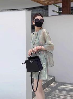 欧洲站夏季减龄一整套穿搭2025新款新中式国风套装绿色短裤两件套