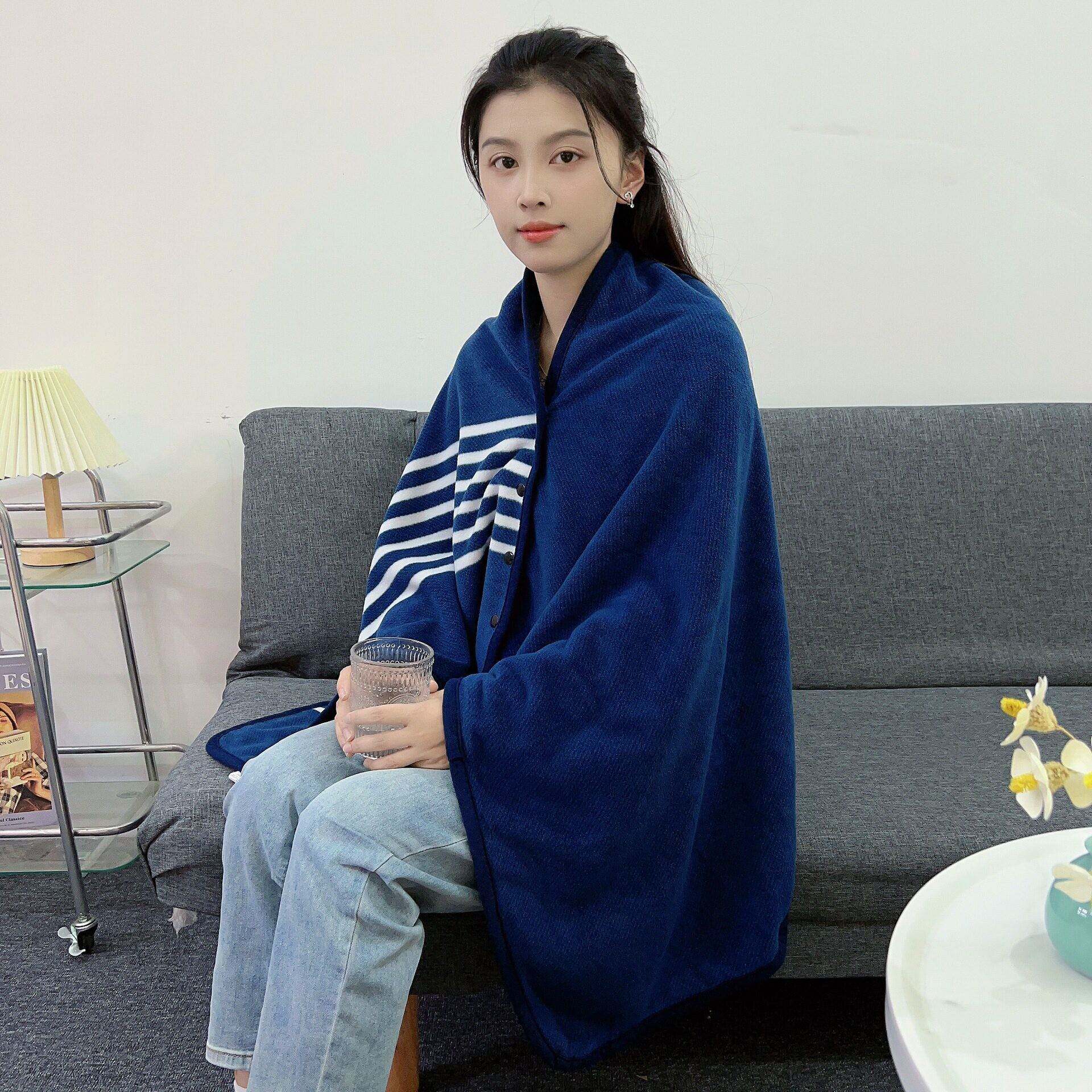 跨境女士蓝白条披肩毯柔软细腻防风保暖款式多样量大从优速购