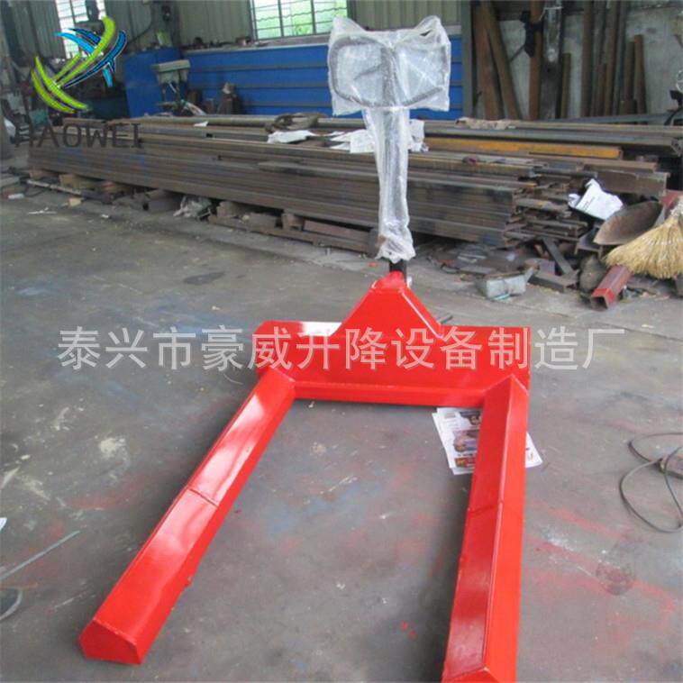 供应1.5T2M长值径1.05M宽纱辊型液压手拉车/手动油压搬运车