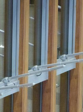 大量供应L36C-A30-0D24电动小电螺杆式开窗器动曲臂式开窗器