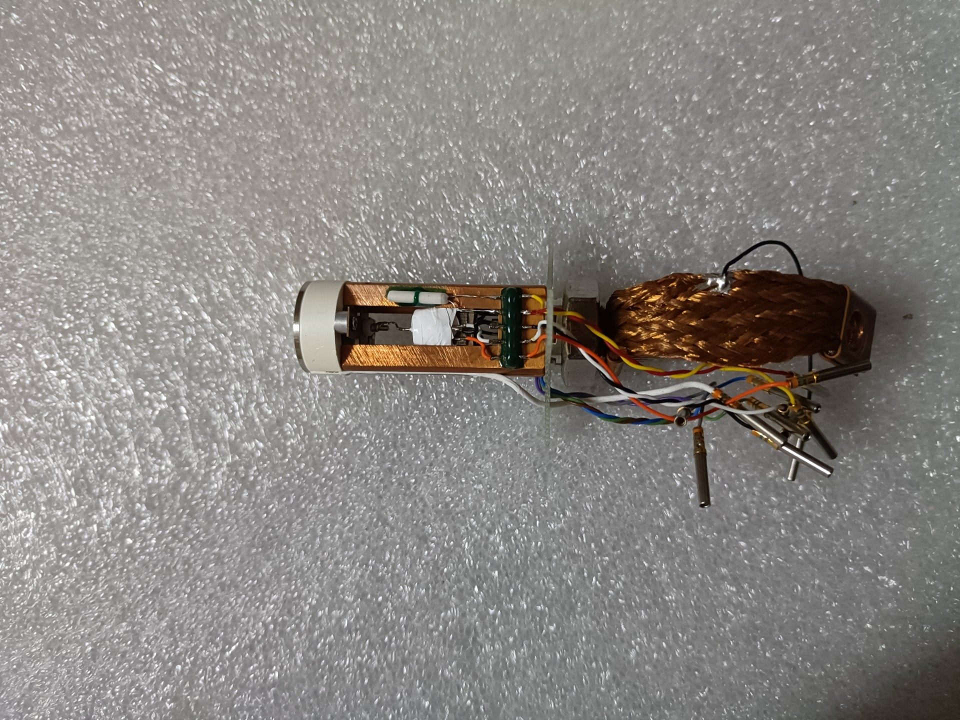 岛津edx-700HS型X射线探头。