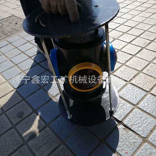 立式扳道器太阳能充电信号灯铁路调车充电式四面双色信号灯