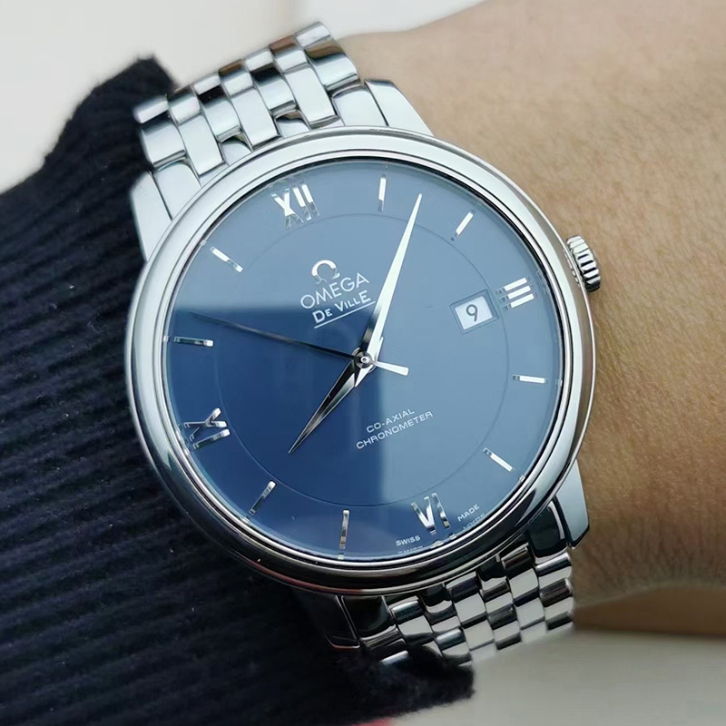 98新39.5mm欧米茄蝶飞系列424.10.40.20.03.001蓝盘自动机械男表