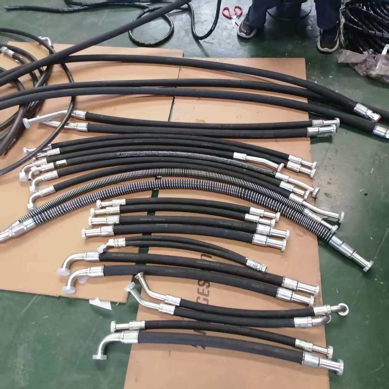挖掘机配件 源头厂家 高压油管总成 液压胶管 挖掘机液压油管