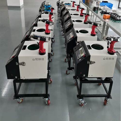 源头厂家SANMIP持A手式备样自动铆机设自动送料505抽拉芯铆钉机