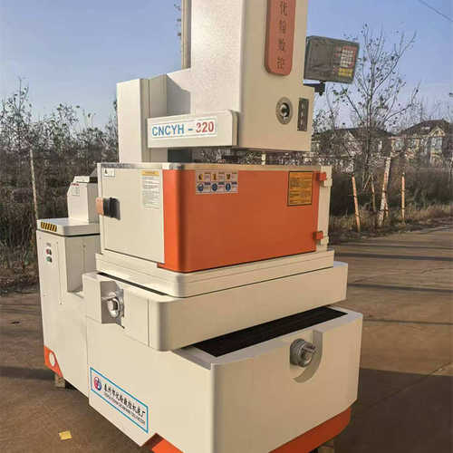 中走丝数控切割机金属切割设备DK7732高精密C型中走丝数控切割机