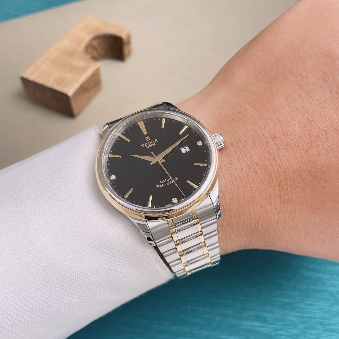 专柜价24700[9.8新帝舵风尚系列41mm自动机械男款手表M12703-0006