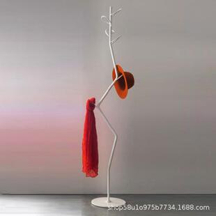 北欧简约客厅落地衣帽架软装样板房别墅卧室高端彩色装饰挂衣架