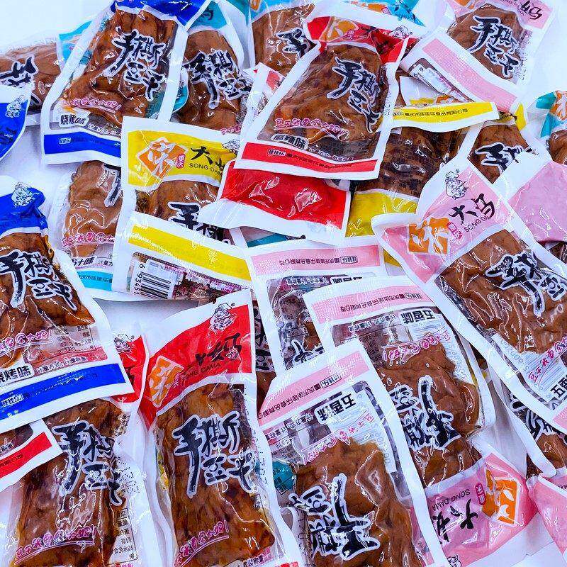 新疆包邮宋大妈手撕豆干重庆散装小包装辣条香辣麻辣素肉爆款宿舍