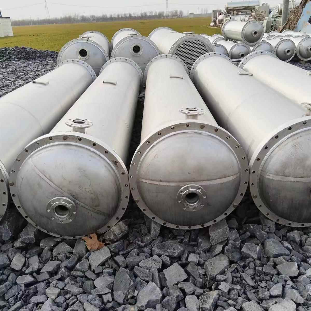 列管式冷凝器工业强制循环换热器多管程不锈钢冷凝器