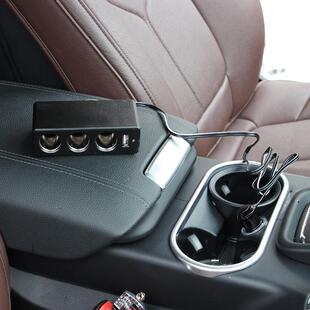 舜威 24V车载一分三点烟器 带USB一拖三SD 1930 24V转12V转换器