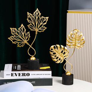 酒柜摆件客厅2026新款现代简约金色铁艺树叶客厅电视柜酒柜工艺品