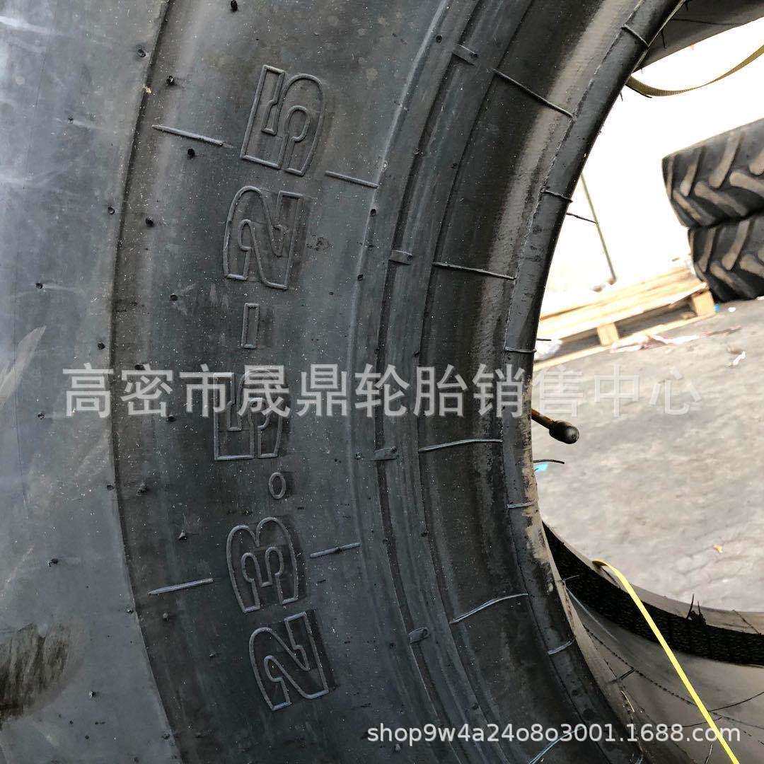 30装载机轮胎 加深直钩L-5花纹17.5-25 23.5-25 工程机械轮胎