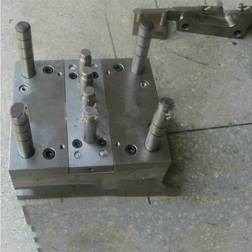 专业供应按动中性笔模具功能笔模具专业笔模具