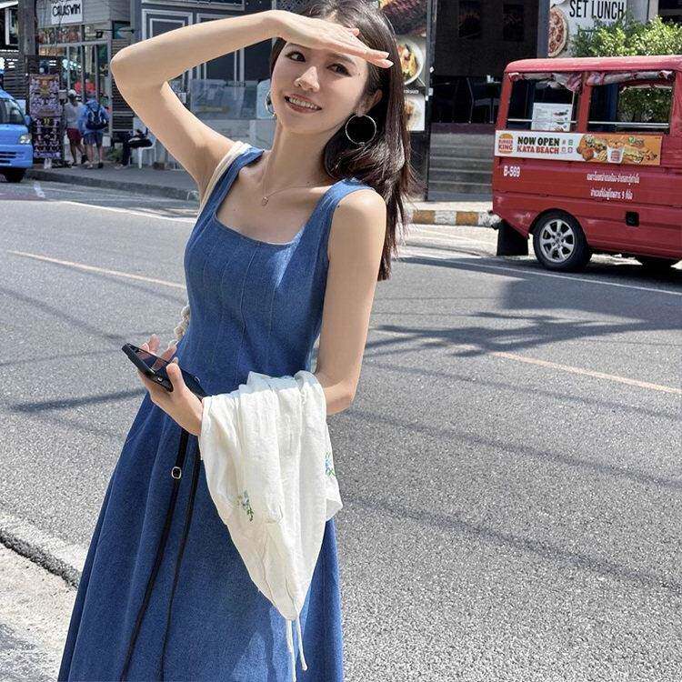 欧洲站蓝雾之恋薄款牛仔连衣裙女夏小众设计感收腰气质吊带长裙子