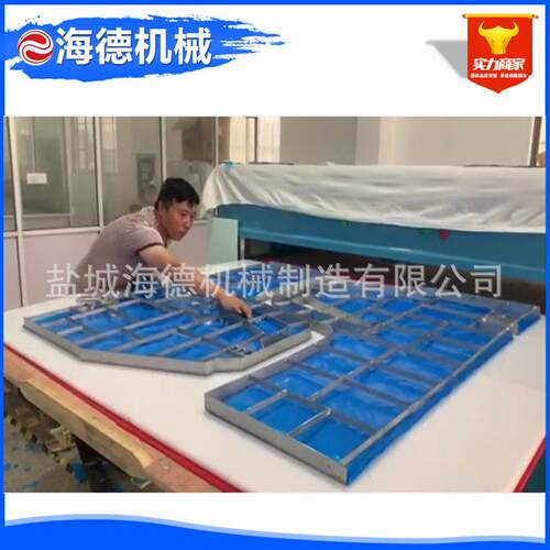 液压精密四柱裁断机衣护服服下料防xcklp机盐城雨无尘设备围裙裁