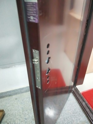 小益E205 防盗门智能锁真实入手点评，最具权威的评价？