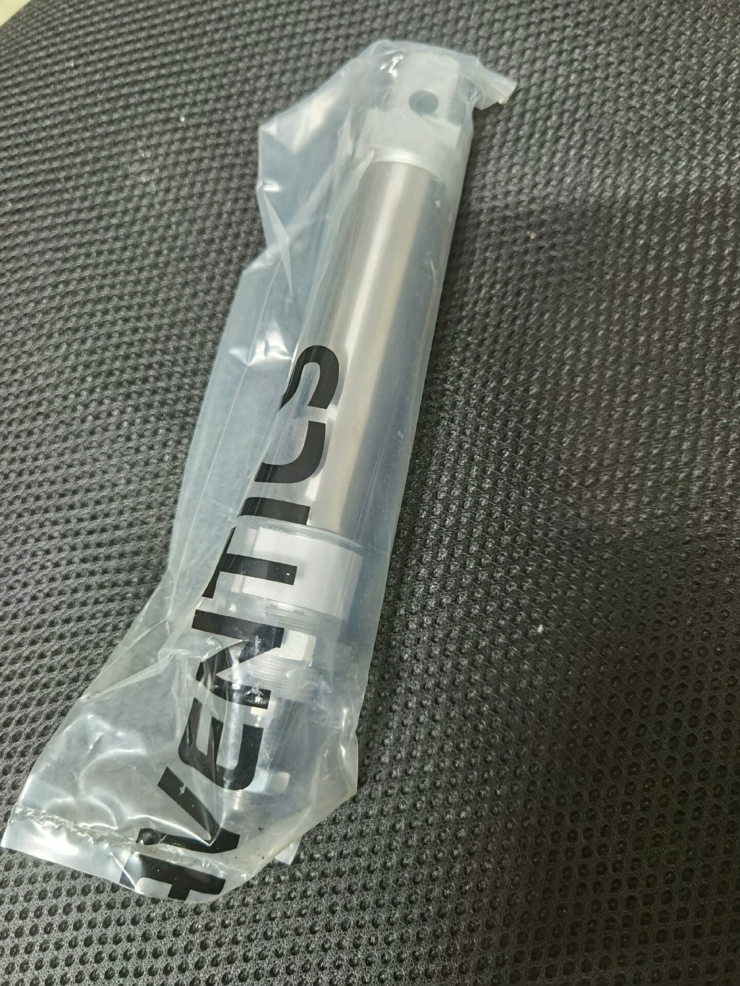 豪迈原装气缸 4035010497  AVENTICS 08