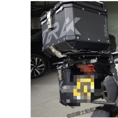 适用于倍力尼TRK552X/502X三箱贴纸原厂尾箱防晒加厚磨砂防晒贴纸