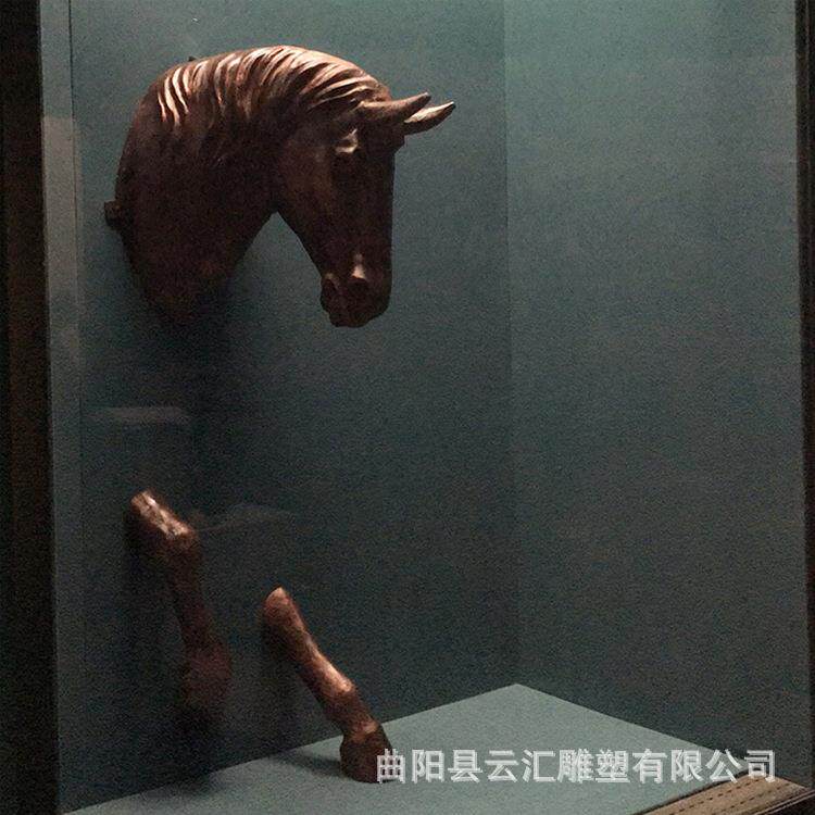 玻璃钢马头雕塑穿墙树脂马创意仿真马头宽窄巷子酒店动物装饰厂家