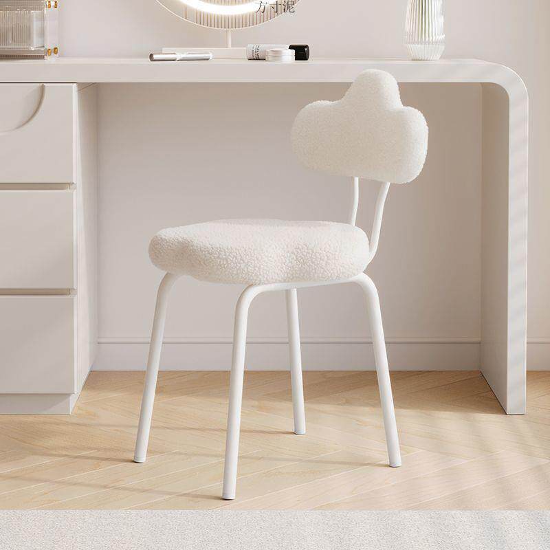 奶油风化妆凳2026新款梳妆台凳子女生卧室网红靠背化妆椅感