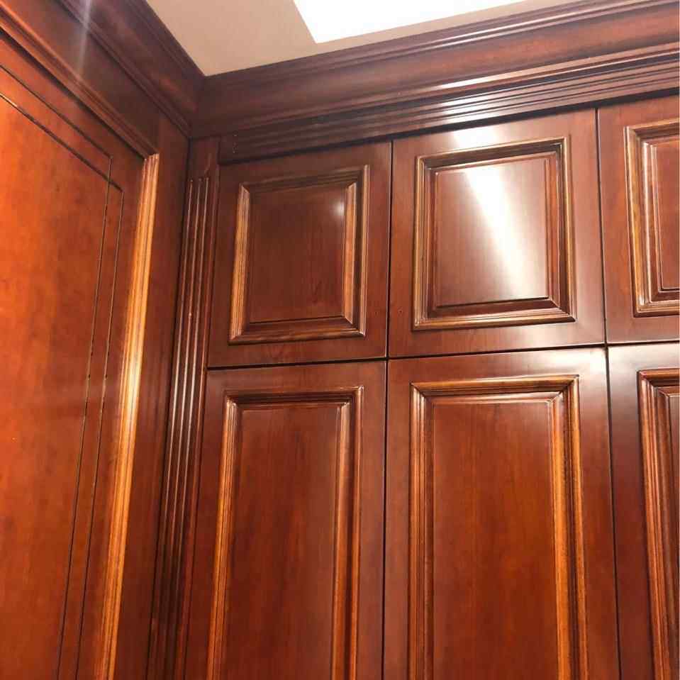 全屋制卧室衣柜式中海定棠色原木大家具001来图制作家用衣橱柜门