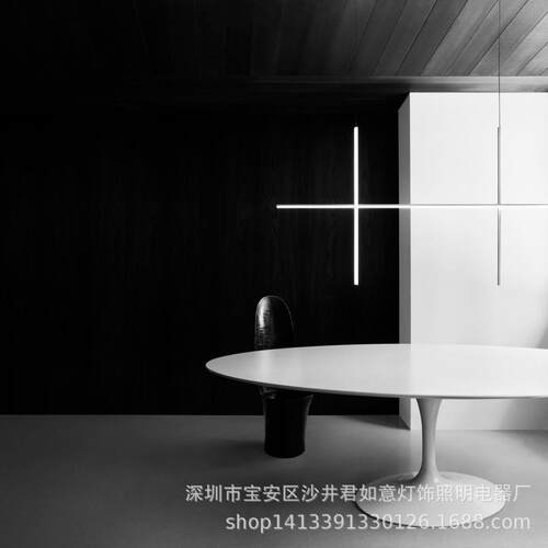 意样大利设计大师客厅餐厅线别条吊灯墅板间471展厅楼梯间挑空装
