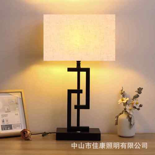 2022年新款LED金属台灯创意USB充电学生护眼酒店床头灯