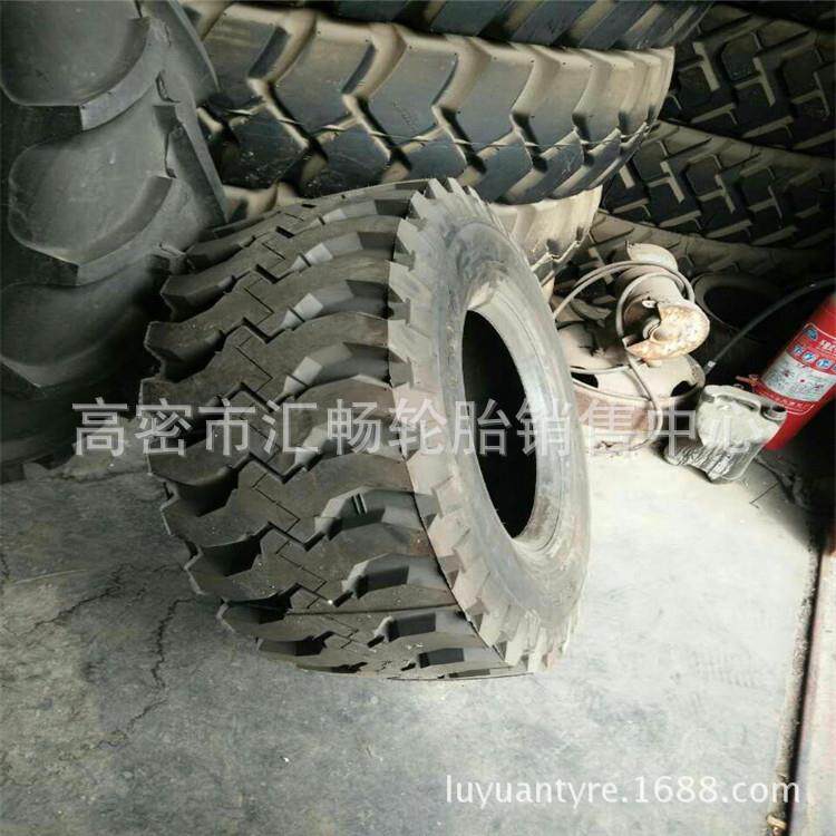 滑移式装载机钢丝轮胎12R16.5工程机械轮胎