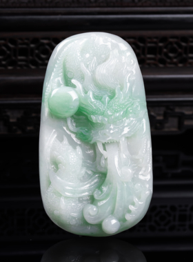 缅甸天然真品翡翠冰飘绿花高档厚装闪拍龙吐水龙牌玉石吊坠77.14g