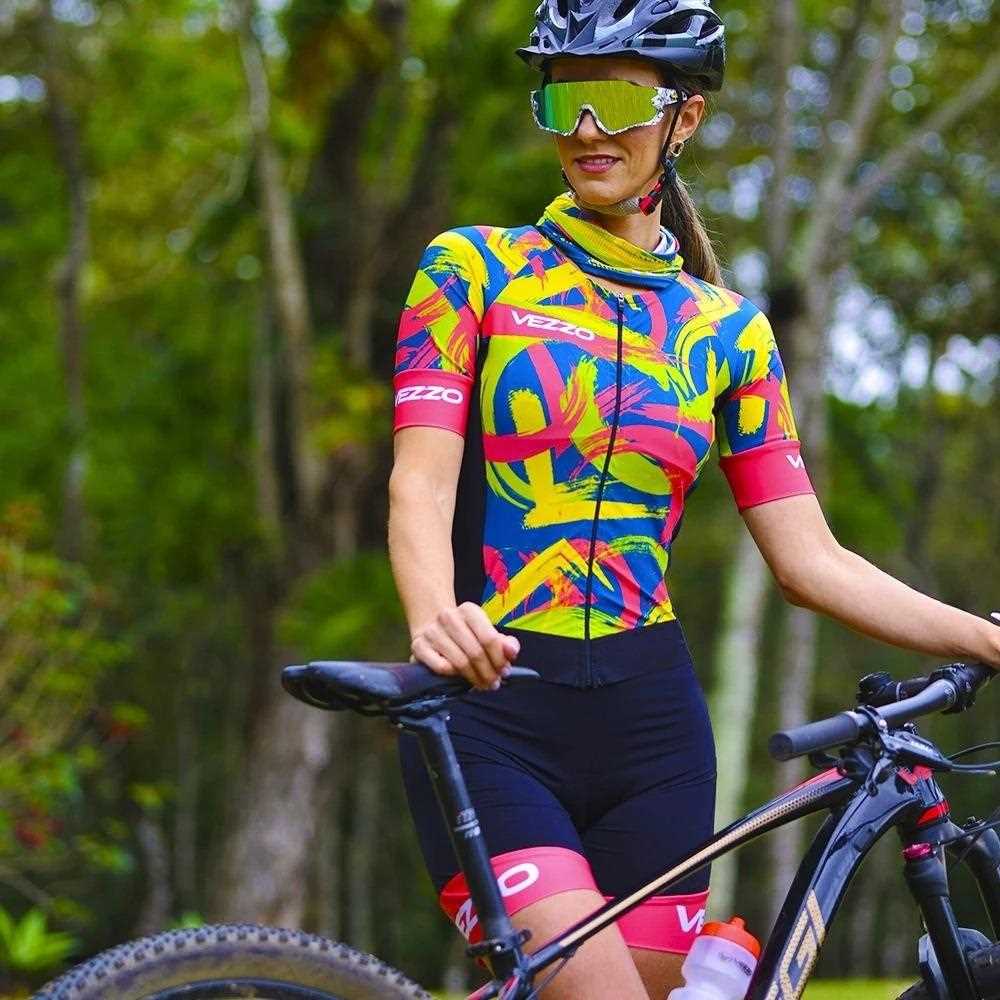 新款直销VEZZO 夏季短袖男女均可铁人三项连体衣彩色图案骑行服自