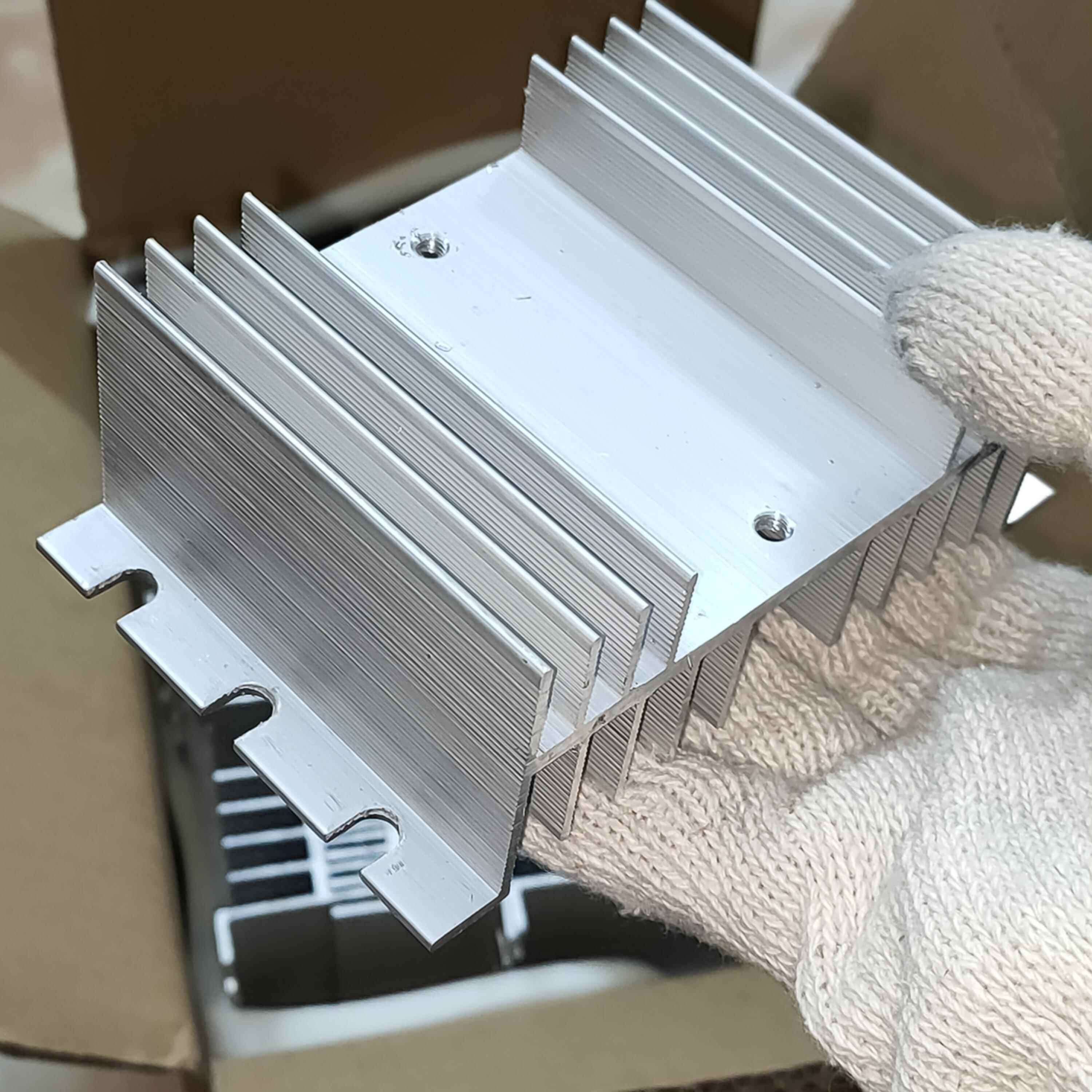 100A整流桥模块专用散热器 MDS MDQ100A1600V 6RI100G-160散热片