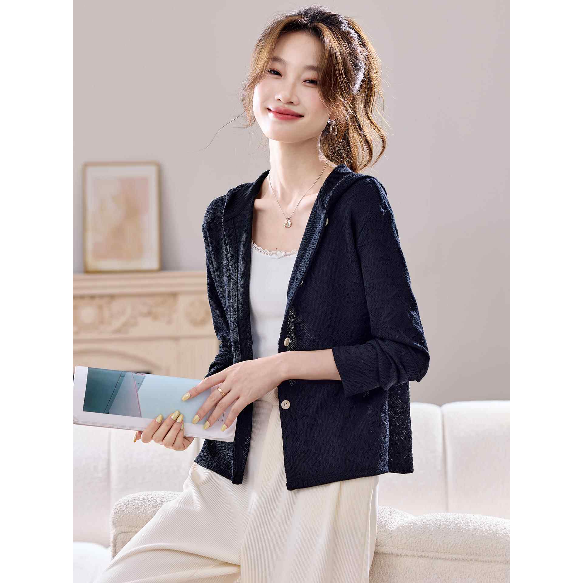 MONLOUVE时尚连帽针织衫外套女早秋2025新款高级提花洋气宽松开衫