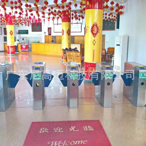 安装工地员工通道门禁翼闸地铁出入闸道机面部智能卡识别