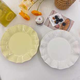ins复古奶油浮雕花边陶瓷盘子不规则荷叶边甜品盘早餐盘 韩式