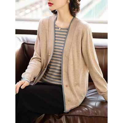 中老年女装春秋薄款毛衣外套针织开衫加肥加大码妈妈装两件套上衣