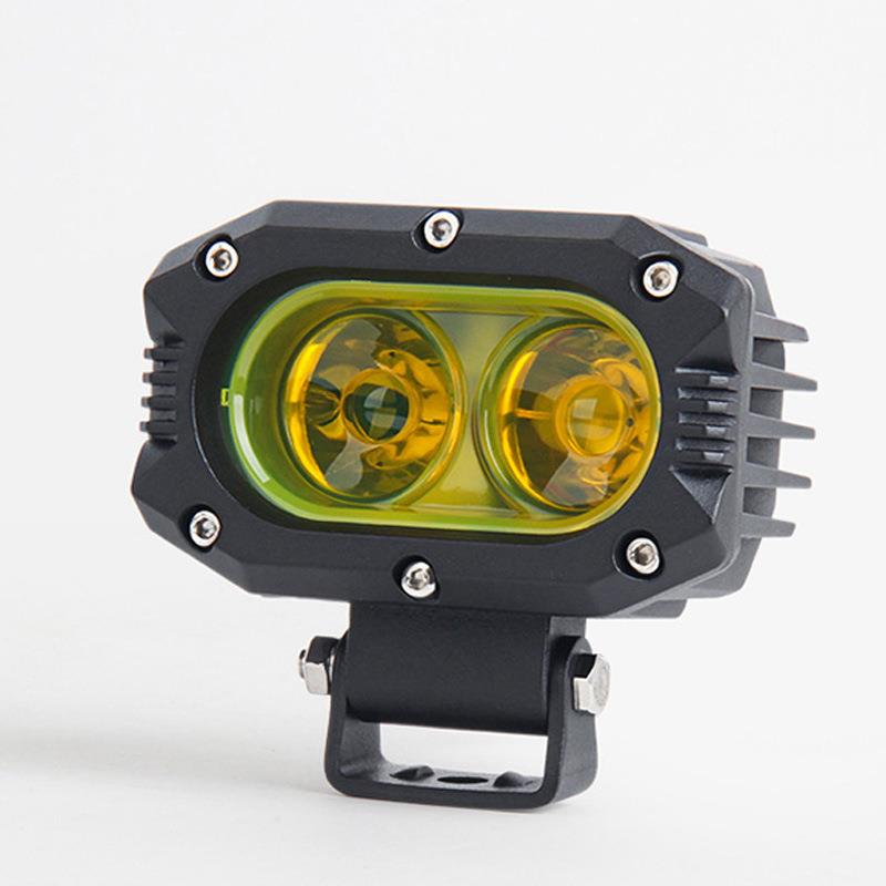 汽车LED工作灯10-80V大功率越野工程改装灯外置车顶射灯中网雾灯