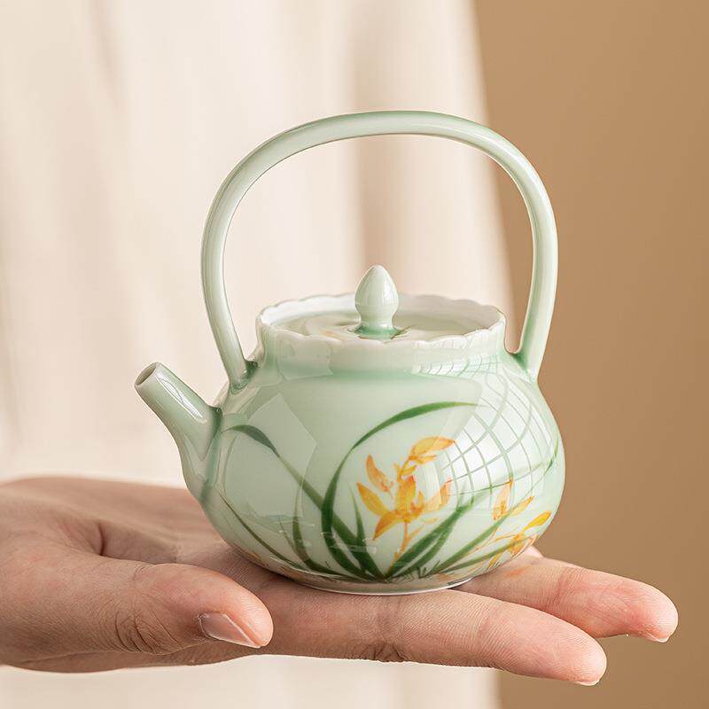 青瓷手绘兰花提梁壶陶瓷女士茶具茶壶单壶高颜值带过滤精致花茶壶