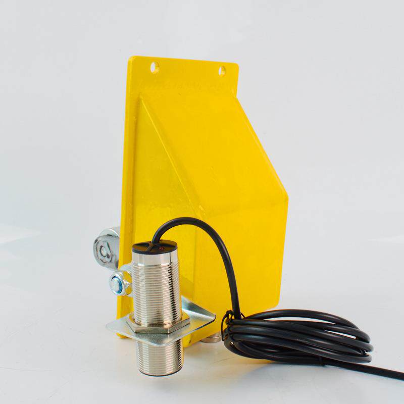 厂家直供提升机跑偏开关5A输送带保护开关防跑偏装置跑偏急停开关